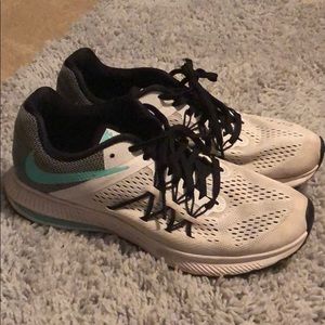 Nike women’s shoes